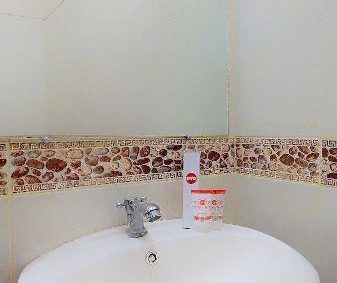 Assyifa Hotel By Oyo Rooms