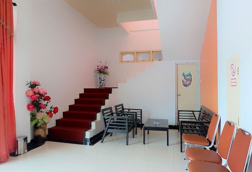 Assyifa Hotel By Oyo Rooms