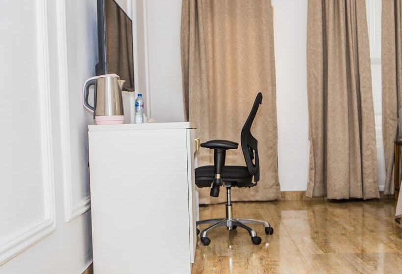 هتل Etor Residence