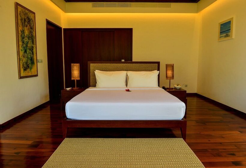 בית מלון כפרי Niraamaya Private Residences Benaulim