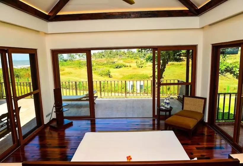 Hotelli Niraamaya Private Residences Benaulim