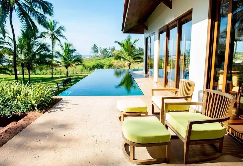 Hotelli Niraamaya Private Residences Benaulim