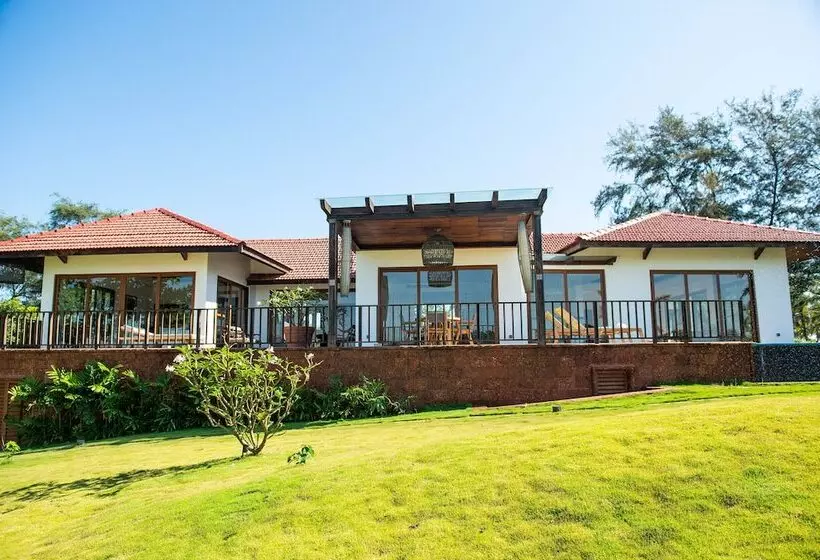 Hotelli Niraamaya Private Residences Benaulim