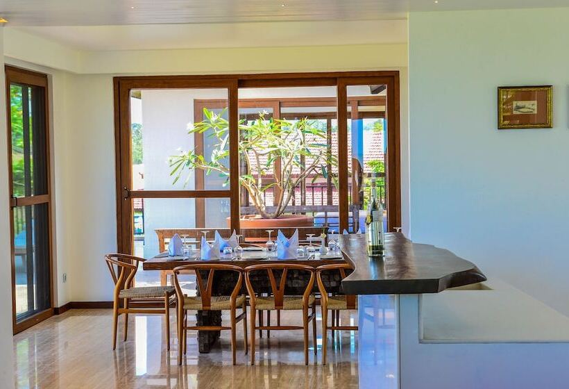 בית מלון כפרי Niraamaya Private Residences Benaulim