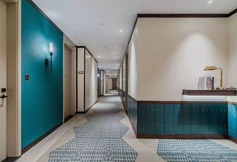 Manxin Hotel Qingdao Zhanqiao
