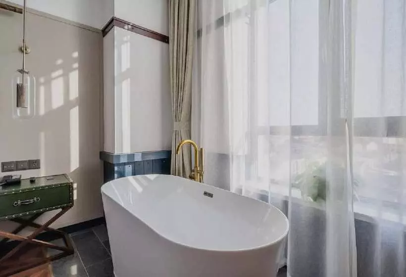 Manxin Hotel Qingdao Zhanqiao