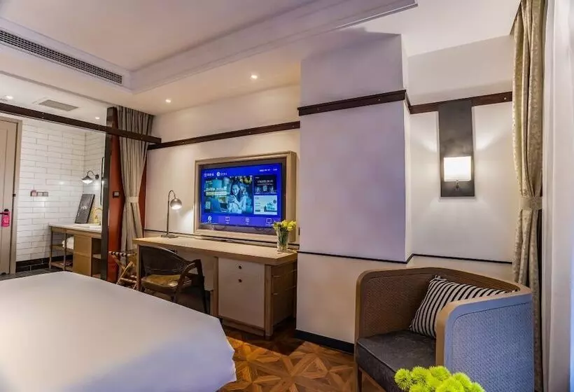 Manxin Hotel Qingdao Zhanqiao