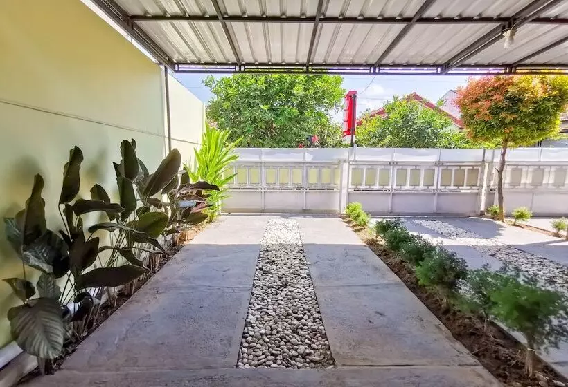 مُتل A&a Inn By Oyo Rooms