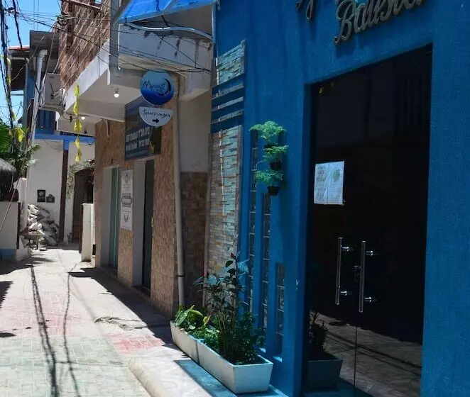 Mundo Da Lua Hostel