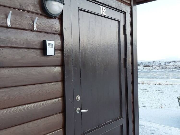 پانسیون Riverfront Lodge