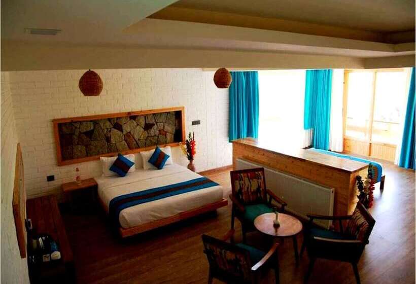 Stone Hedge Hotel Hunder