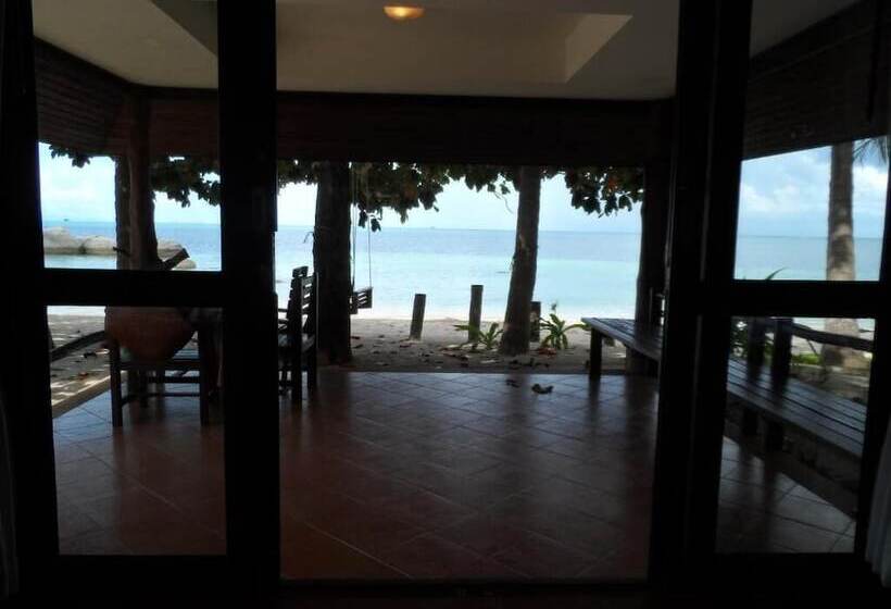 Hotelli Sea Scene Resort