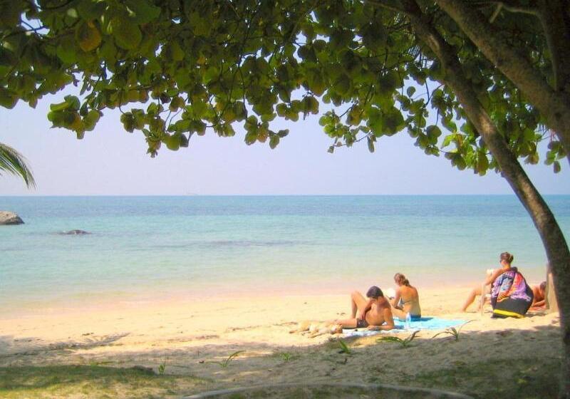 Hotelli Sea Scene Resort