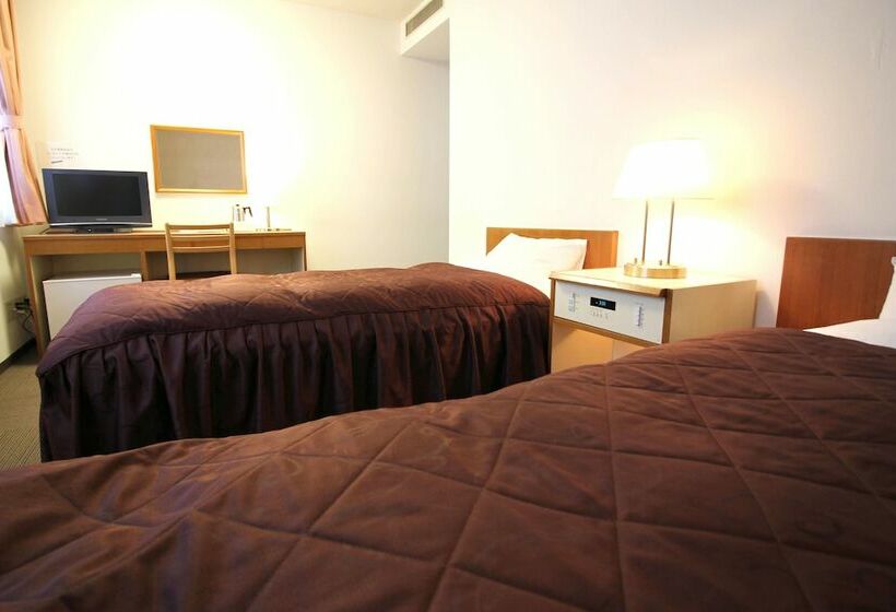 Отель Trend Funabashi