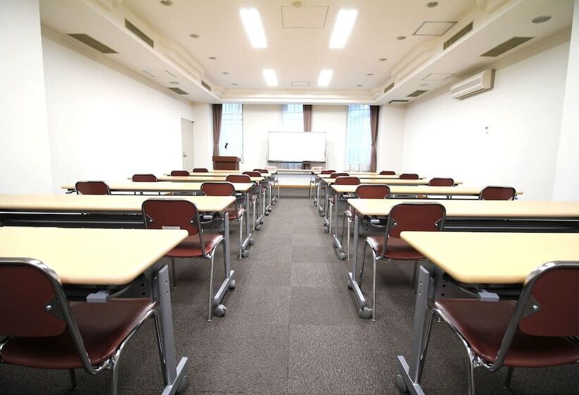 Отель Trend Funabashi