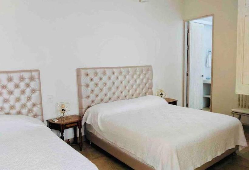 هتل Casa Del Poeta - Getsemaní