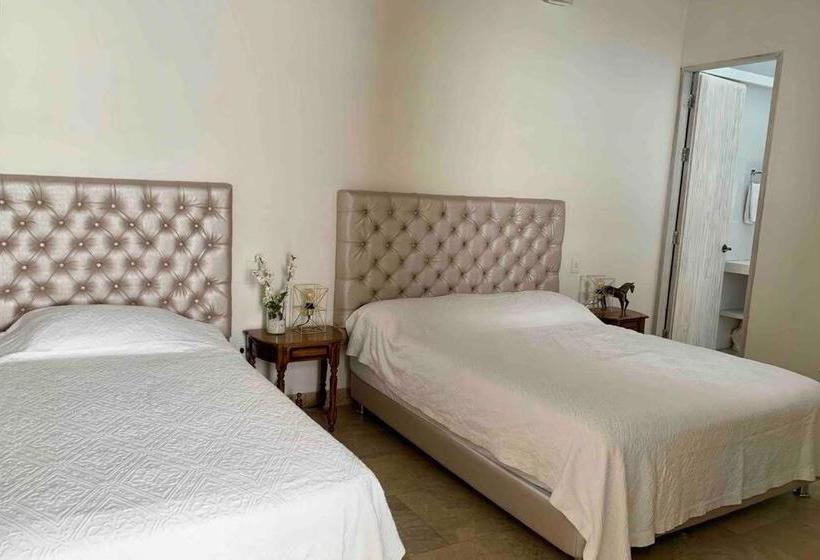 هتل Casa Del Poeta - Getsemaní