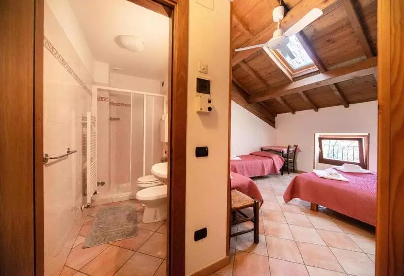هتل Albergo Al Platano