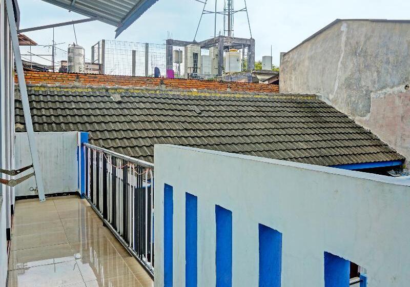 Szálló Spot On 1711 Serayu Sumbersari Residence