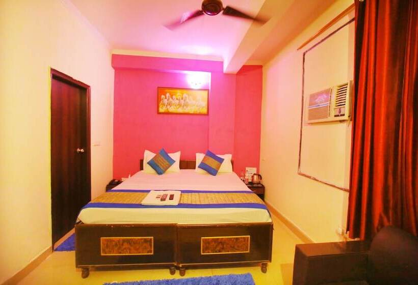 בית מלון כפרי Adb Rooms Arrival Inn