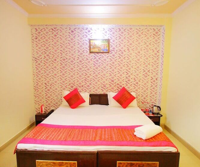 בית מלון כפרי Adb Rooms Arrival Inn