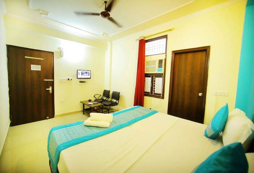 בית מלון כפרי Adb Rooms Arrival Inn