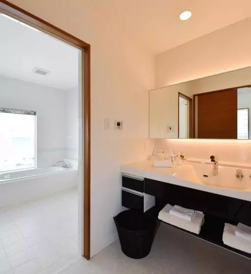 هتل Route 6 Inn