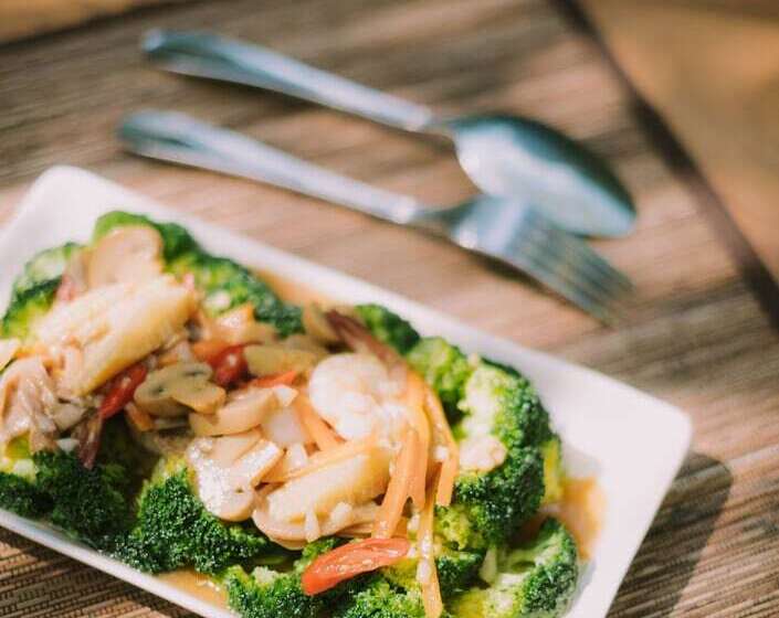 בית מלון כפרי The Kelong Trikora Resort