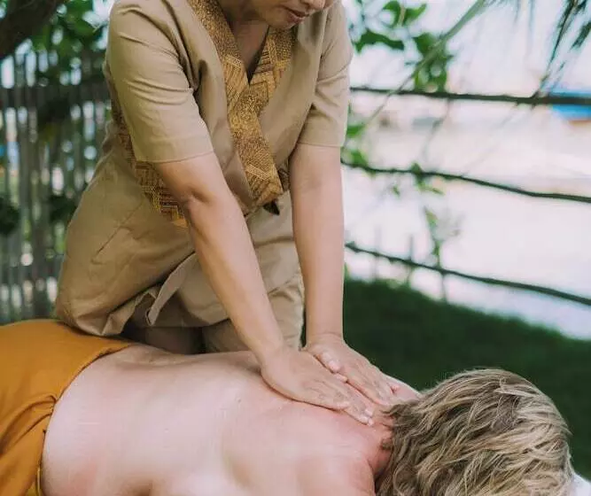 Hotelli The Kelong Trikora Resort