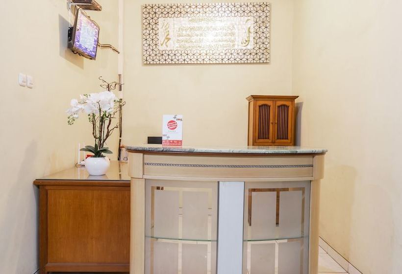 فندق Wisma Wongso Syariah By Oyo Rooms