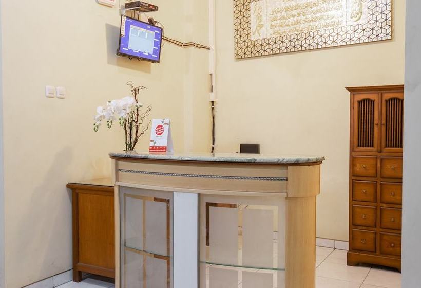 فندق Wisma Wongso Syariah By Oyo Rooms