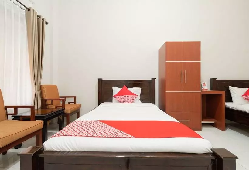 هتل Wisma Wongso Syariah By Oyo Rooms