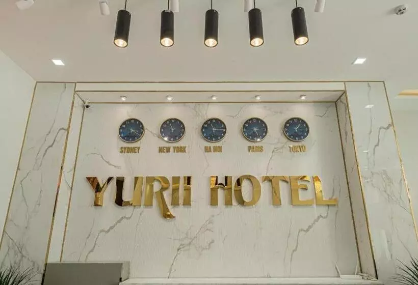هتل Yurii