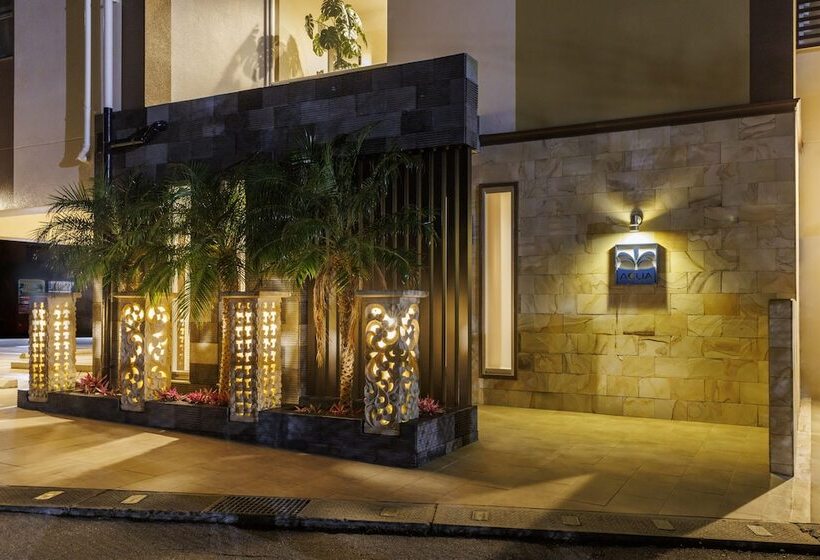 Aquaresort In Chatan