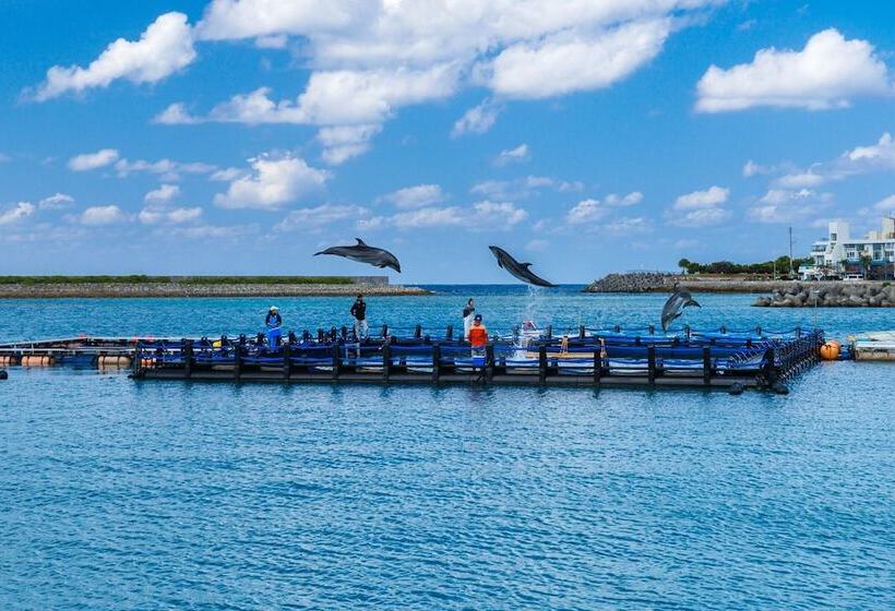 Aquaresort In Chatan