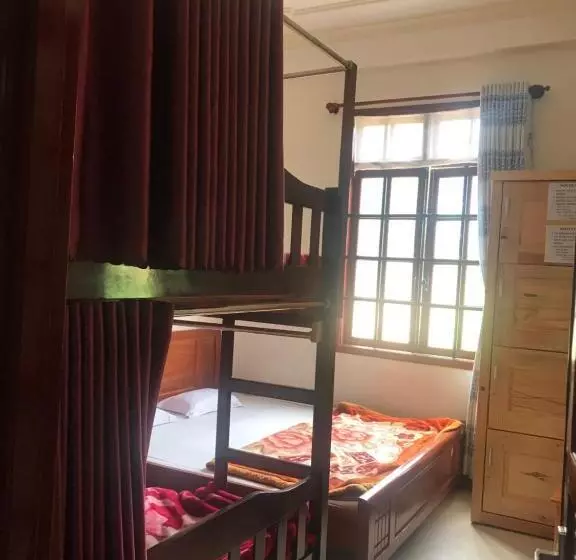 هتل Dalat Happy Hostel