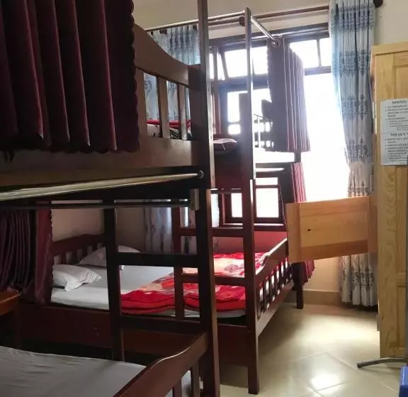 هتل Dalat Happy Hostel