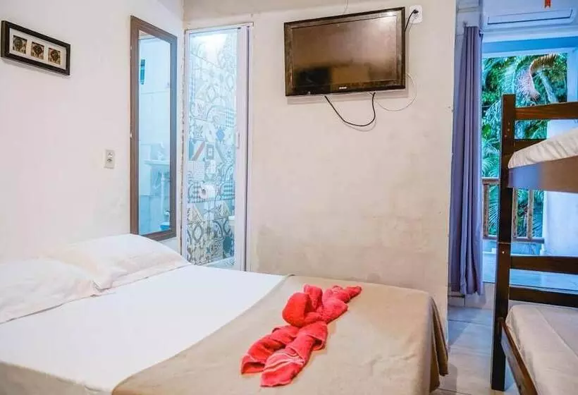 Hotelli Pousada Vila Baiana