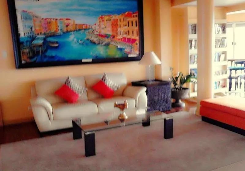 Hotelli Villa Marinelli Bed And Breakfast