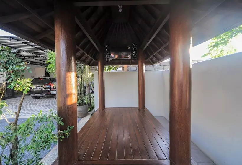 ペンション Gaing Mas Homestay By Gaing Mas Group