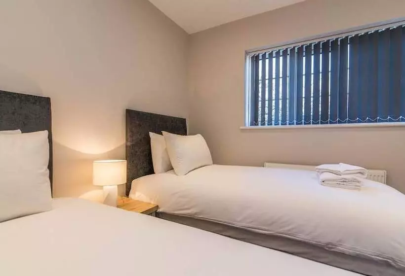 Hotelli Woodview House