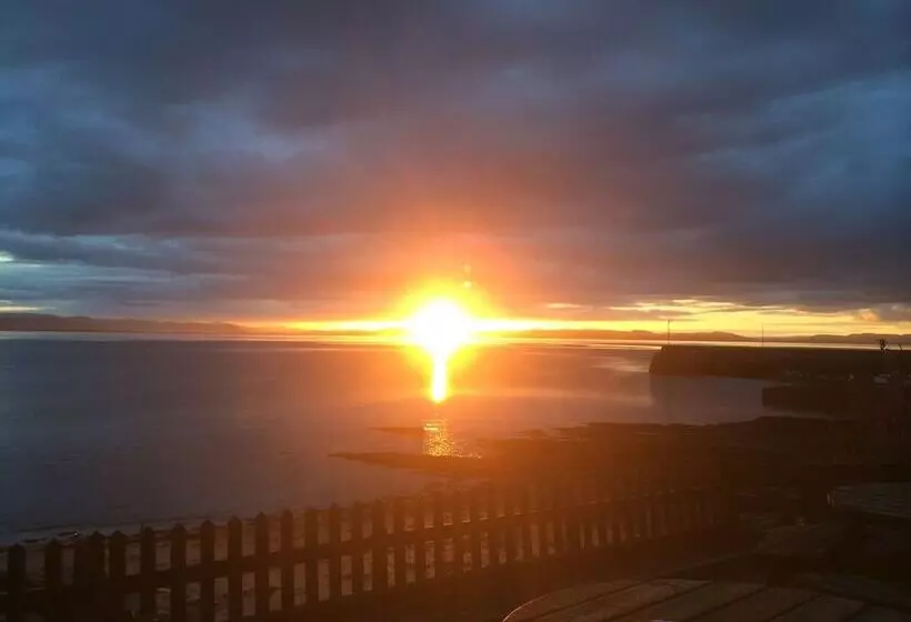 Lovely 3 Bed Cottage, Portmahomack Next To Harbour