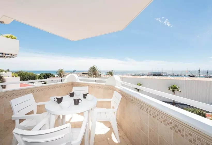 Infocom Apartment Severo Ochoa City Center