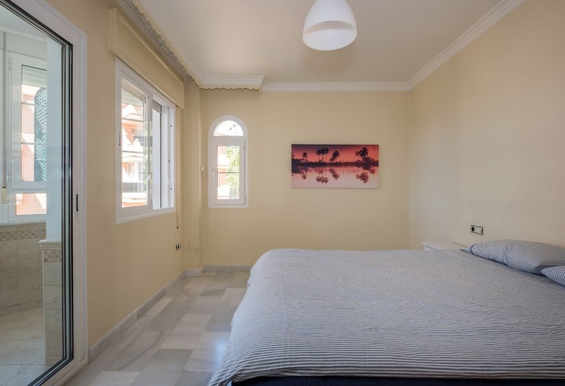 Infocom Apartment Severo Ochoa City Center