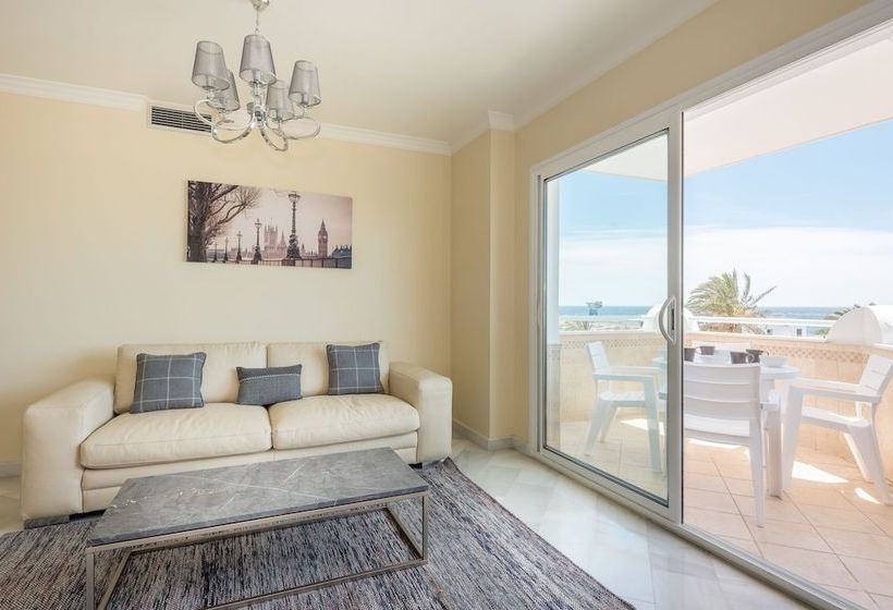 Infocom Apartment Severo Ochoa City Center