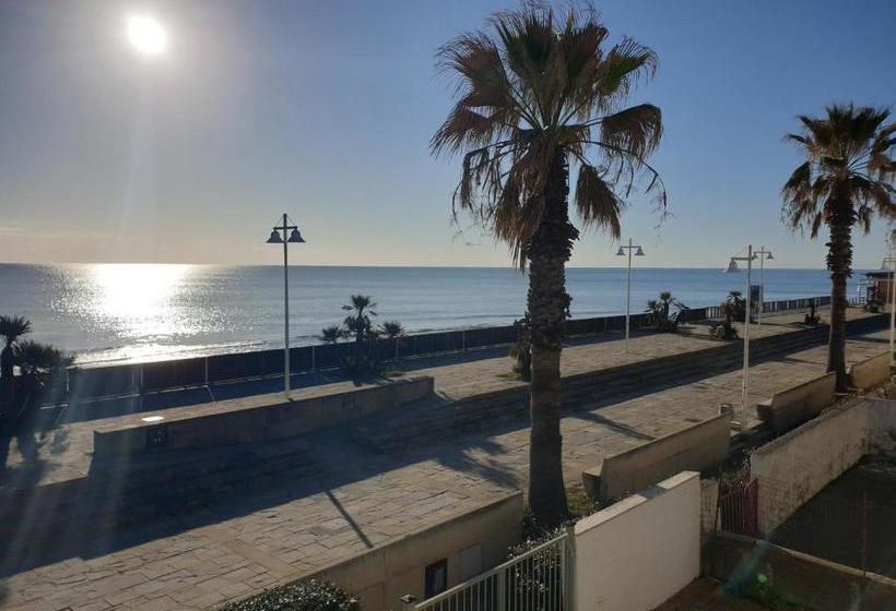 פנסיון Iris Home