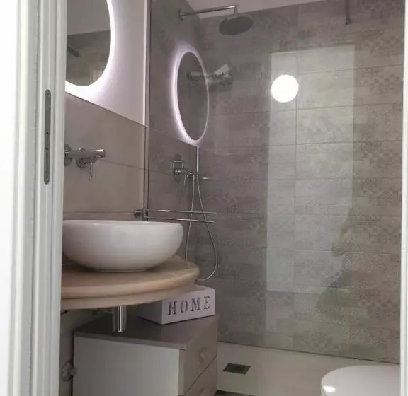 پانسیون Iris Home