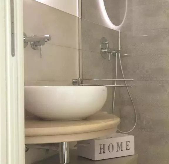 پانسیون Iris Home