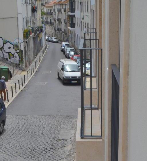 Tp Bombarda 5, Lisbon Deluxe Apartment