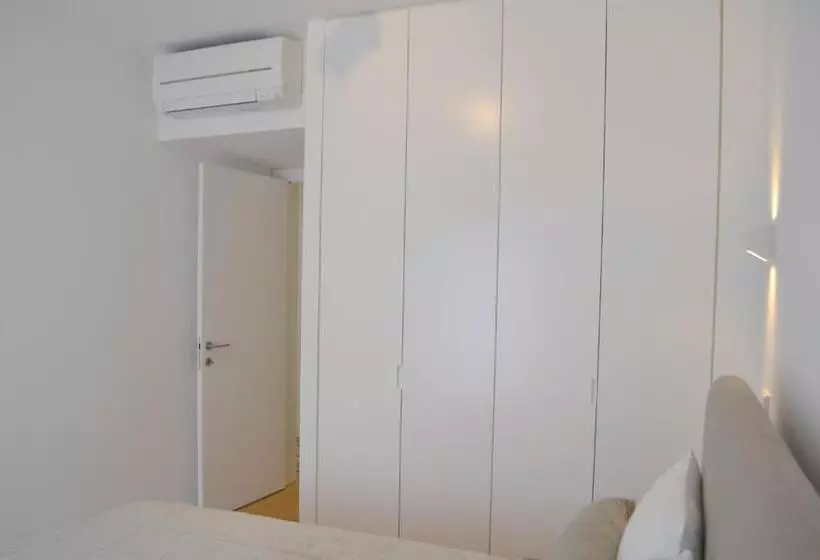 Tp Bombarda 5, Lisbon Deluxe Apartment